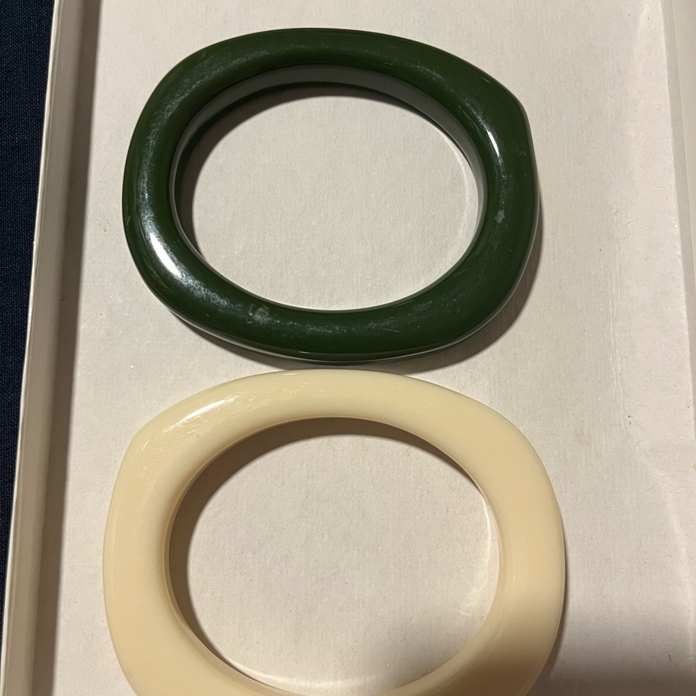 Green and Cream Bangle Set - Picture 2 of 3
